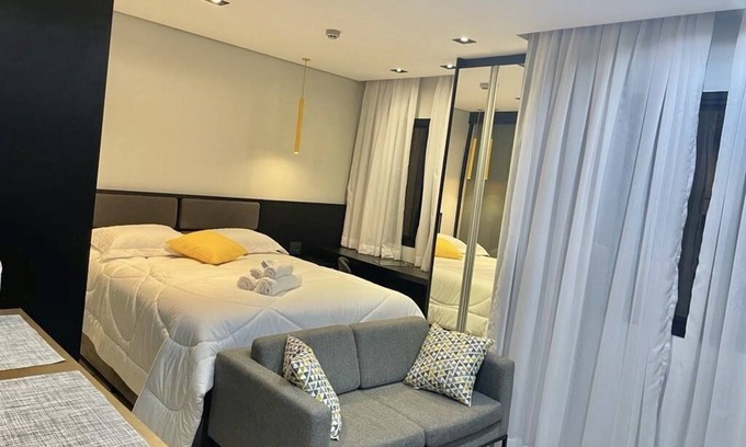 Vila Olimpia Apartment | Pet-Friendly Flat Deluxe in Vibrant Apart Hotel Retreat