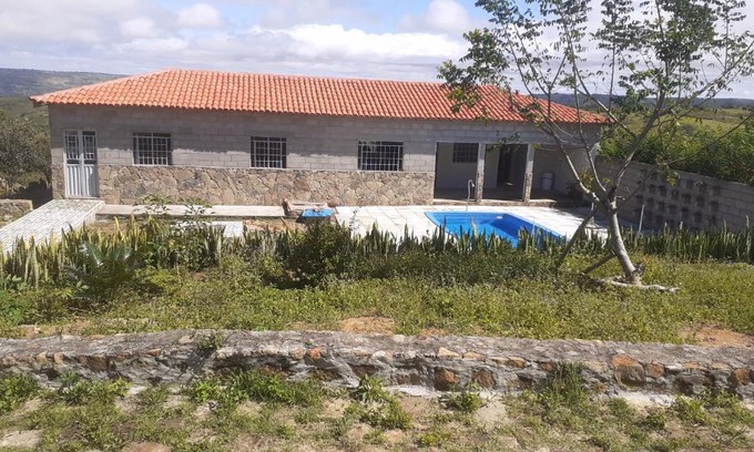 Triunfo House | Explore Flat do Sossego: Pet-Friendly with Pool & High Ratings