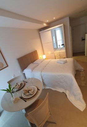 Boa Viagem Apartment | Oceanfront Escape: Rooftop 470 with Pool & Hot Tub
