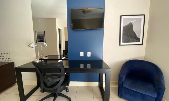Macae Apartment | Beachfront Flat with Ocean View in Macaé - Rated 9.4