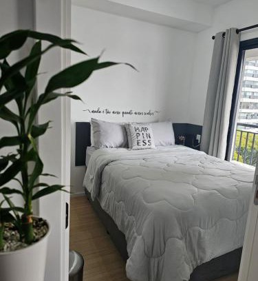 Butanta Apartment | Convenient Hotel Steps from Metro - 4 Star with Top Reviews