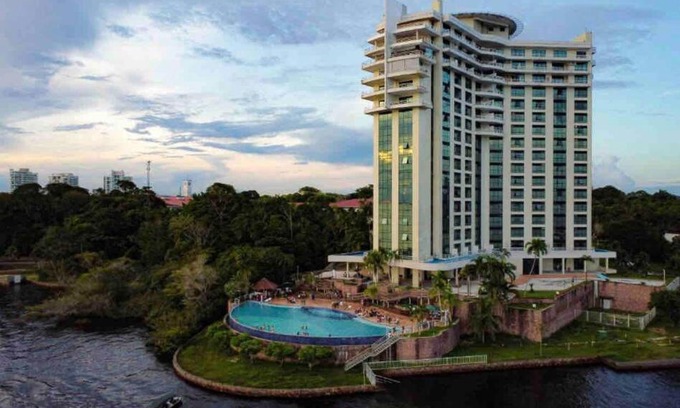 Ponta Negra Apartment | Relaxing Stay at Tropical Executive Hotel with Ocean View