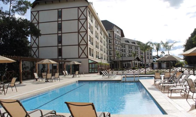 Pedra Azul Apartment | Experience Comfort at Flat em Vista Azul Hotel with Pool