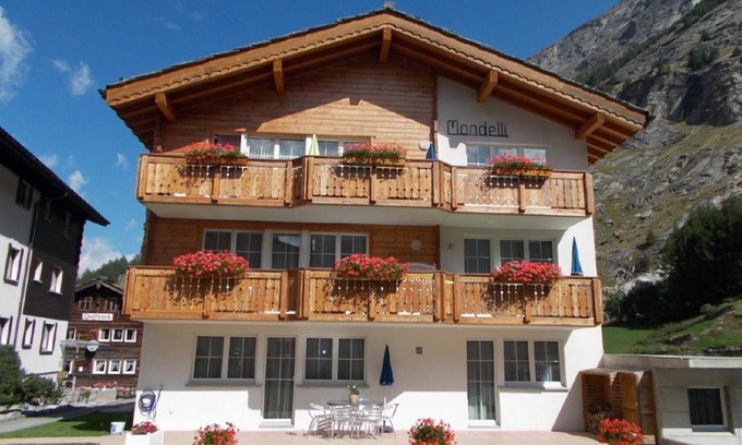 Saas Almagell Apartment | Idyllic Saas Almagell Apartment for 2-3 Guests with Breakfast