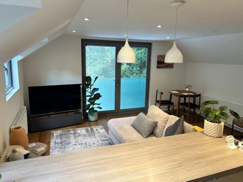 Budleigh Salterton Apartment | Discover the Enchanting Flat in Budleigh Salterton