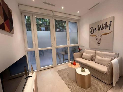 Gaztambide Apartment | Charming Chamberí Flat with Direct Entrance and Family-Friendly Amenities