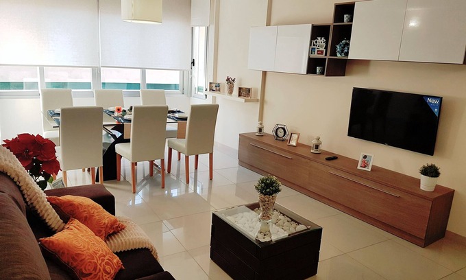 Benidorm Centro Condo | Prime Location Flat Steps from the Beach - 10/10 Review Score