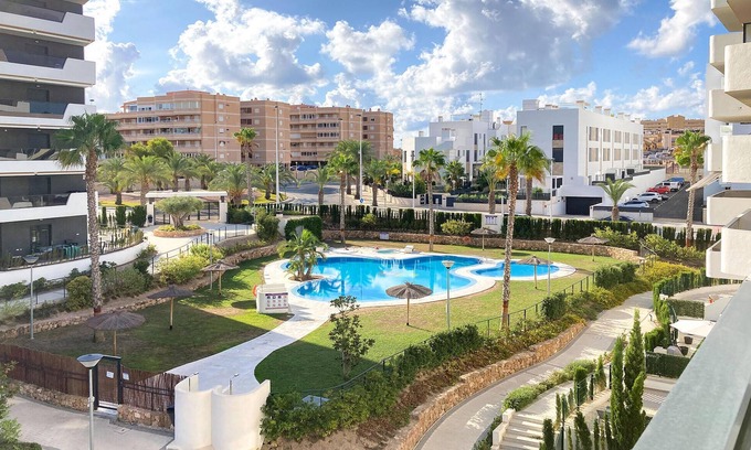 Els Arenals del Sol Apartment | Enjoy a Relaxing Getaway in an Inviting Oceanfront Apartment