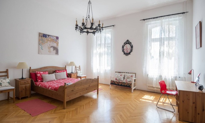 Inner City Budapest Apartment | Central Budapest Flat: Wheelchair Accessible & Family-Friendly
