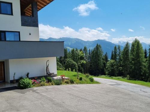 Wagrain Apartment | Inviting Holiday Apartment in Beautiful Salzburger Land