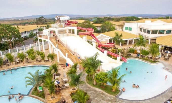 Caldas Novas Apartment | Experience Flat Lacqua Diroma III: Resort-Style Getaway