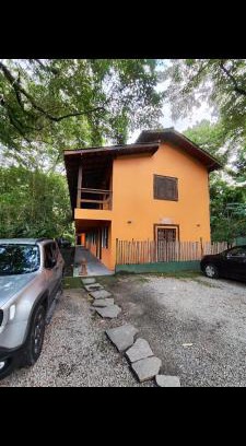 Maresias Apartment | Family-Friendly Retreat at Flat Maresias in Paradise
