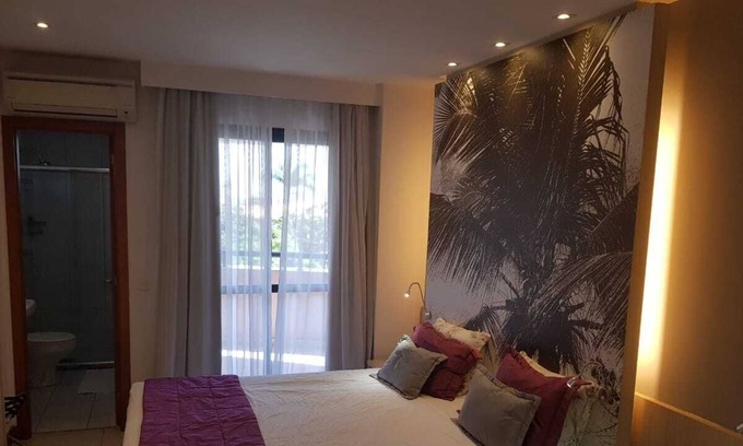 Caminho das Arvores Apartment | Relaxing Stay at Flat Mercure Boulevard Side with Pool Access