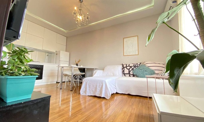 Tbilisi Apartment | Prime Flat N28 in City Centre with Family & Pet Amenities