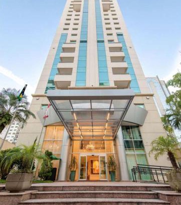 Pinheiros Apartment | Incredible Stay at QS Oscar Freire with Spa & Pool Access