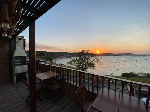 Baia Formosa Apartment | Oceanfront Retreat at Flat Por do Sol with Stunning Views