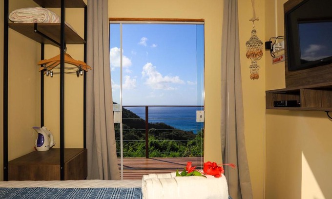 Floresta Velha Apartment | Ocean View Retreat at Flat Vista Mar Noronha - 4 Stars