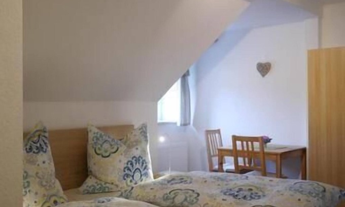 Cranzahl Apartment | Flat with a view of the water