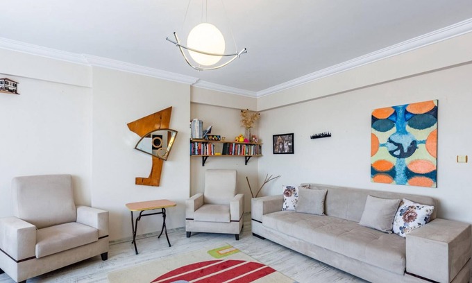 Pendik Apartment | Flat with Shared Pool near Sabiha Gokcen Airport
