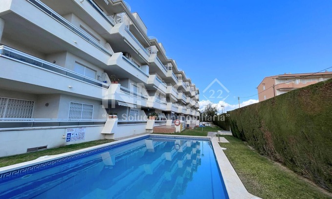 Cambrils Apartment | Edif. Balí: Family-Friendly Two Bedroom Apartment with Pool