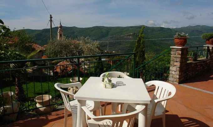 Torria Apartment | Scenic Flat with Maritime Alps Views in Torria, Imperia