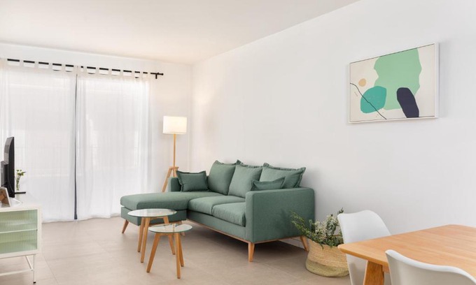 Sant Antoni de Calonge Apartment | Explore Flateli Sant Antoni 3: Family-Friendly Haven