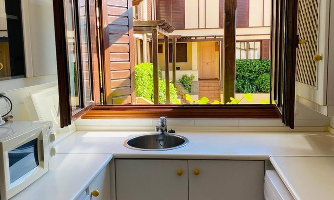 Alcossebre Apartment | Family-Friendly Flatlet Steps from Beach and Poolside Fun