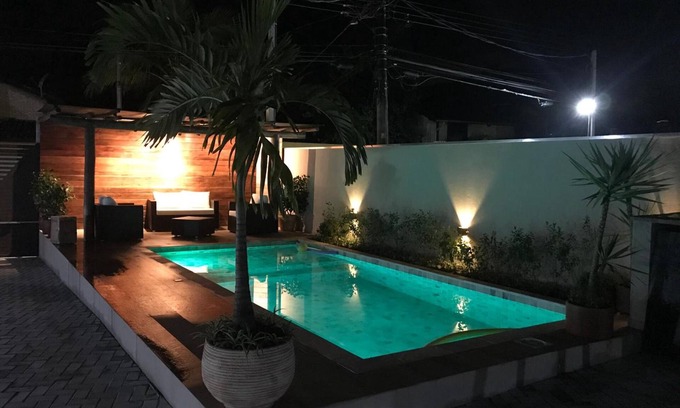 Boicucanga Beach Hotel | Cozy Flats de Sumatra with Ocean Views & Family-Friendly Perks