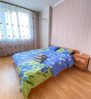 Holosiivskyj Apartment | Pet-Friendly Two-Bedroom FlatService Apartments in 4 Seasons