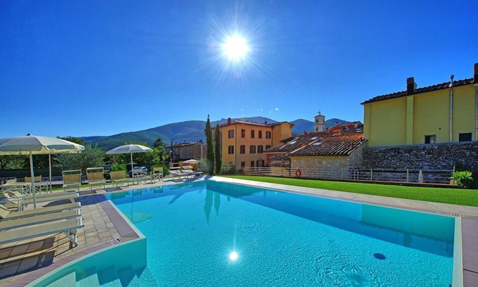 Santa Maria del Giudice Apartment | Family-Friendly Flavia 4 in Beautiful Lucca, Tuscany