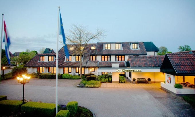 Hoevelaken Hotel | Discover Fletcher Hotel-Restaurant De Klepperman: Family-Friendly Getaway
