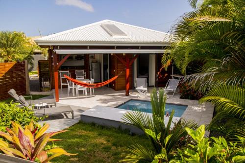 Le Moule House | Relax at Fleurs de Canne with Private Pools & Ocean Views