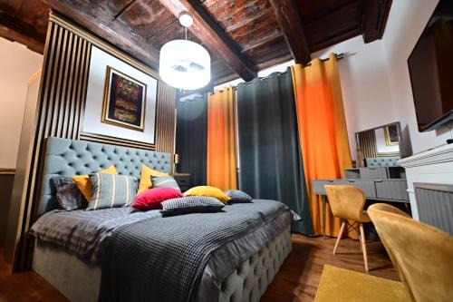 Historic Center Apartment | Pet-Friendly Comfort at FLH - Apartament Vicenza