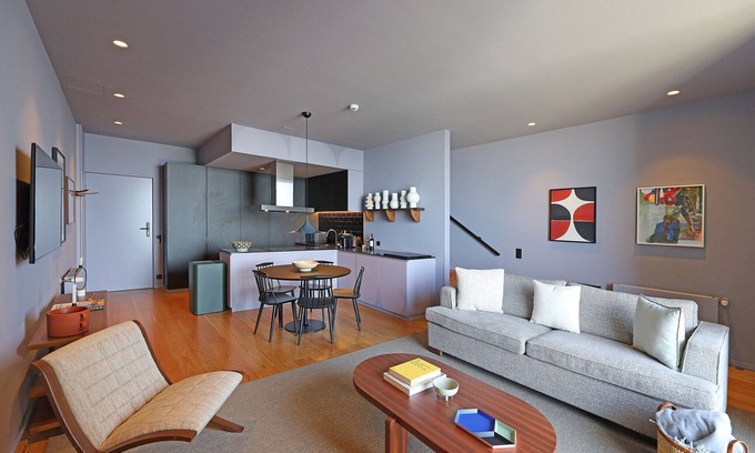 Foz do Douro Apartment | Inviting Gilreu Beach Duplex with Breathtaking Sea Views