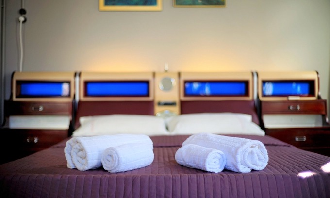 Nafplio House | Experience FLI II: Family-Friendly Inn with Pool & Spa