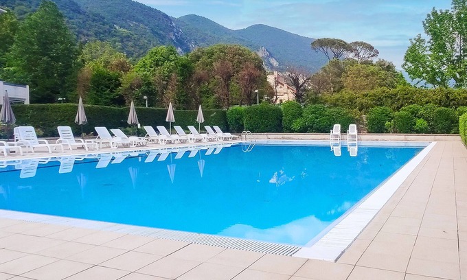 Sarnico Apartment | Discover Lake View Comfort at Flight Of Dragonfly - Sarnico