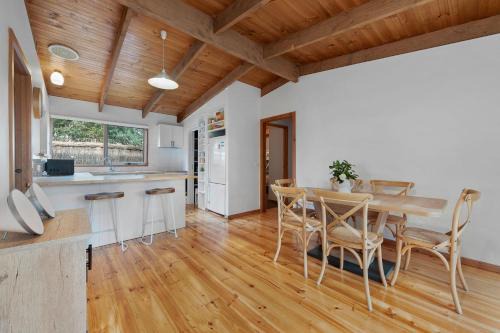 Flinders House | Seaside Retreat at Flinders Ocean Escape for Families