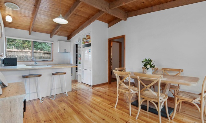 Flinders House | Oceanfront Retreat at Flinders Ocean Escape - Family Friendly