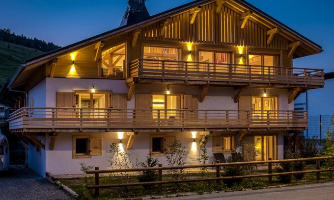 Megeve Hotel | Experience Flocons de Sel: Oceanfront Bliss & Spa Retreat
