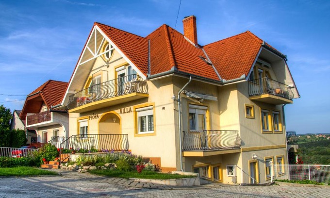 Heviz Apartment | Family-Friendly Flora Villa with High Guest Ratings