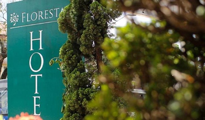 Tucuruvi Hotel | Elegant Floresta Tucuruvi: Wheelchair Accessible & Hot Tub