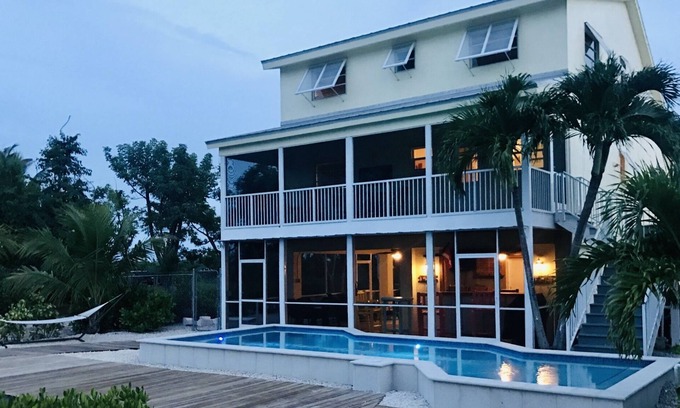 Little Torch Key House | Florida Keys Paradise: Heated Pool & Oceanfront Bliss