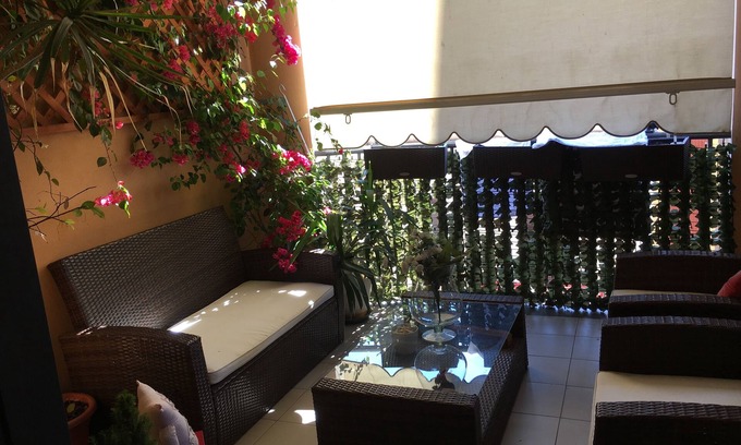 Municipio 1 House | Inviting Flowers Apartment in Bari with Oceanfront Views