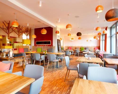 Hannoversch Munden Hotel | Discover Flux-Biohotel Werratal: Pet-Friendly Oceanfront Escape