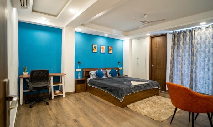 Gurugram Apartment | Affordable Comfort at FlxHo Uno - Rooms on Golf Course Road