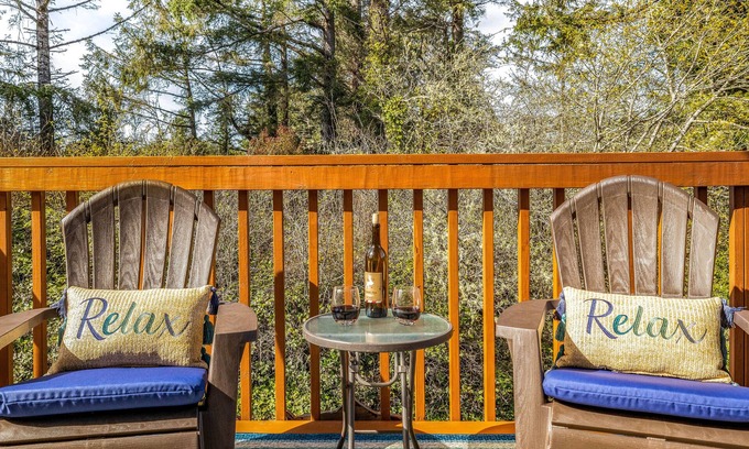 Grayland House | Experience a Beachy Escape at the Nest at North Cove