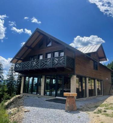 Cozanesti Cabin | Foisorul Codrilor
