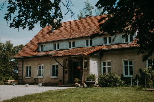 Miłki Hotel | Pet-Friendly Folwark Stara Kuźnia: Guest Rated 9.7/10