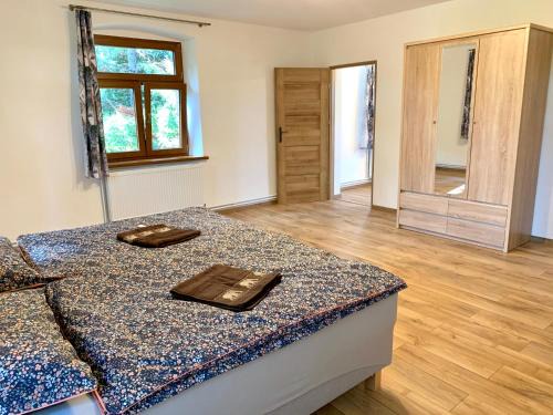 Marciszow House | Folwark Sudecki: Guest Rated 10/10, Pet & Child Friendly