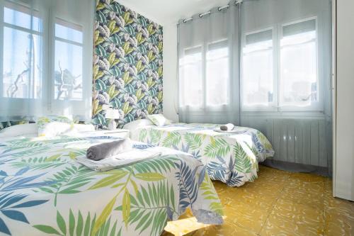 Sant Joan Despi House | Budget-Friendly Comfort at Fonda Chavarria with Dining Options